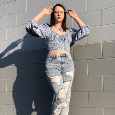 celiaann35's tweet photo. #NewProfilePic https://t.co/8D0Q94ldpu