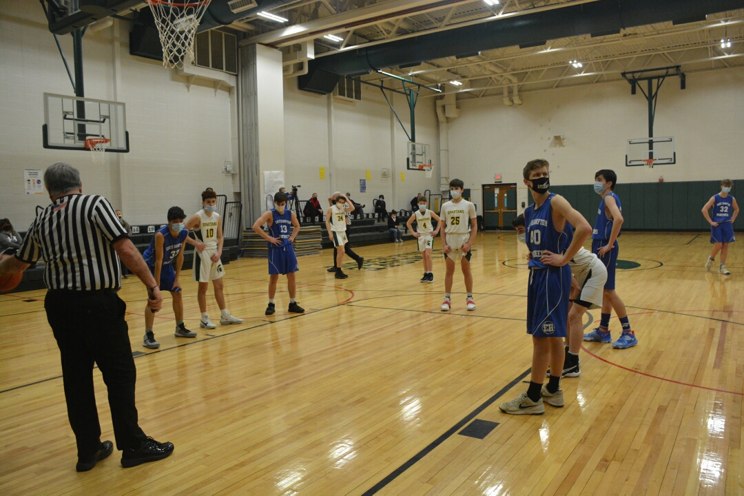 cormack_mcgee's tweet photo. Even more images from the March 1, 2021 @WeAreMcGee Boys #Basketball game vs. #EastHampton.  #WeAreMcGee #BerlinCT #BerlinCTschools #BerliPSPride #sports @B_Plona @mark_centurelli https://t.co/WAzU6TMsHh