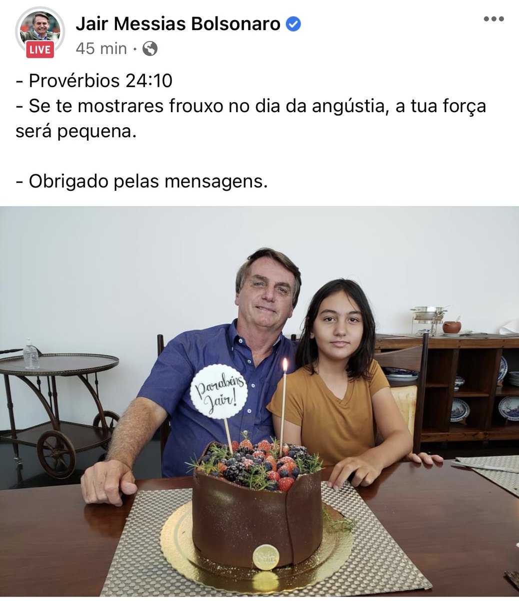 paulacamara_'s tweet photo. Parabéns, Sr. Presidente!

#HappyBirthdayBolsonaro https://t.co/It1dYjMcEG