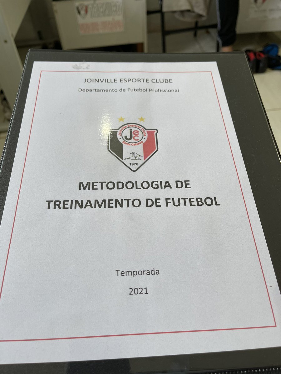 leoroesler's tweet photo. Criar desconforto através de inovação, esse é o lema! ⚫️⚪️🔴 #SouJec #7 https://t.co/xYnuYml2CV