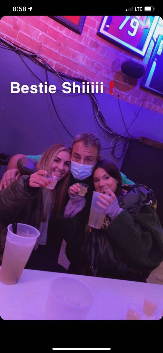 a_holbrook14's tweet photo. @BarstoolMiamiU @BrickStOxford #BestBarBrickSt 👏🏼 https://t.co/Tp4HZYUY10