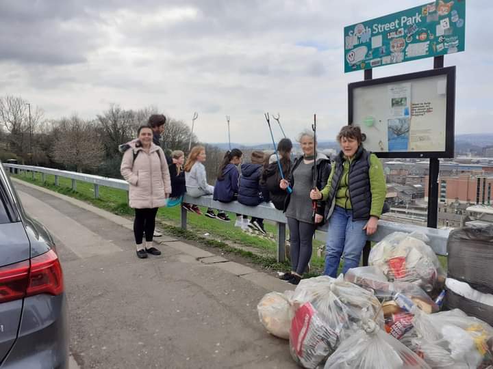 FOSVPSheffield's tweet photo. Locals did their usual litter pick thing this morning around South Street Park. @ParksSheffield - could you please have all those stickers removed from the park sign please (see photo)? It looks awful. We can't get them off 😒. https://t.co/eUokkmGSEQ