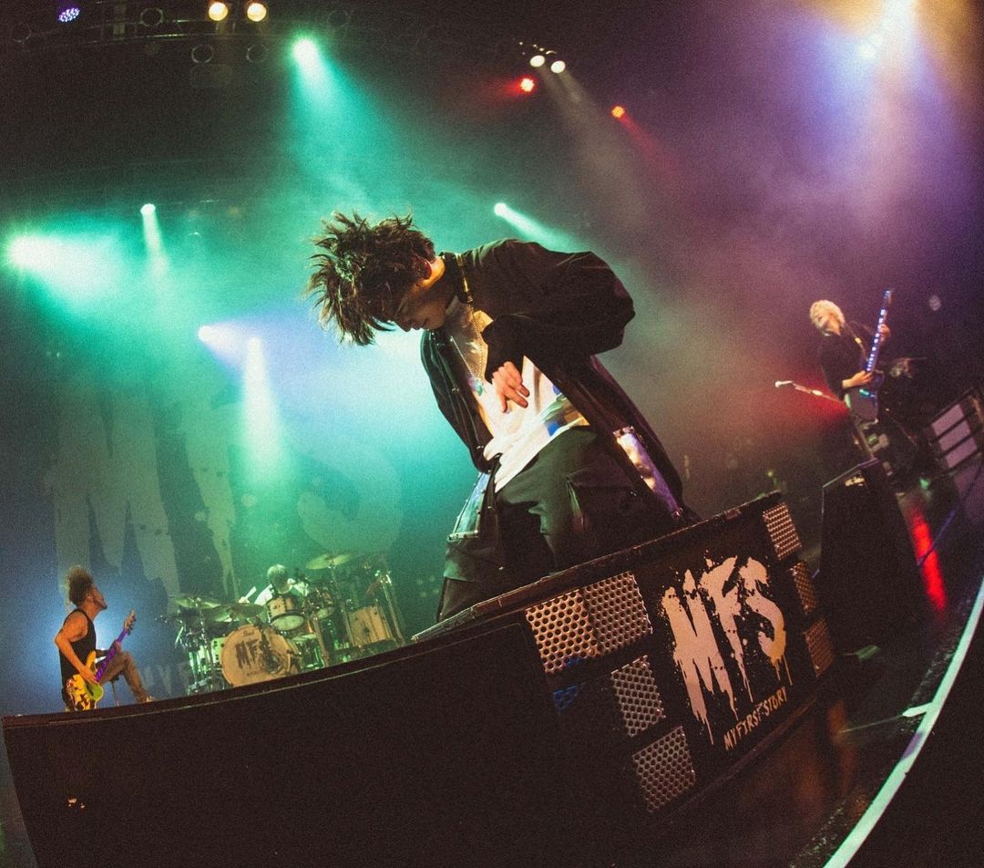 MFSLatinAmerica's tweet photo. INFO última actualización de Hiro en instagram yeeiii
"El primer EN VIVO de este año 🎸 Me pregunto si fue el mejor"

#hashtag
#myfirststoryhiro
#myfirststoryofficial
#myfirststory
#hirokimfs
#MYFIRSTSTORY
#myfirststoryhiro_latam
#hiroki_moriuchi_officialLatam
#hirokimoriuchi https://t.co/zHZfrQvqPU