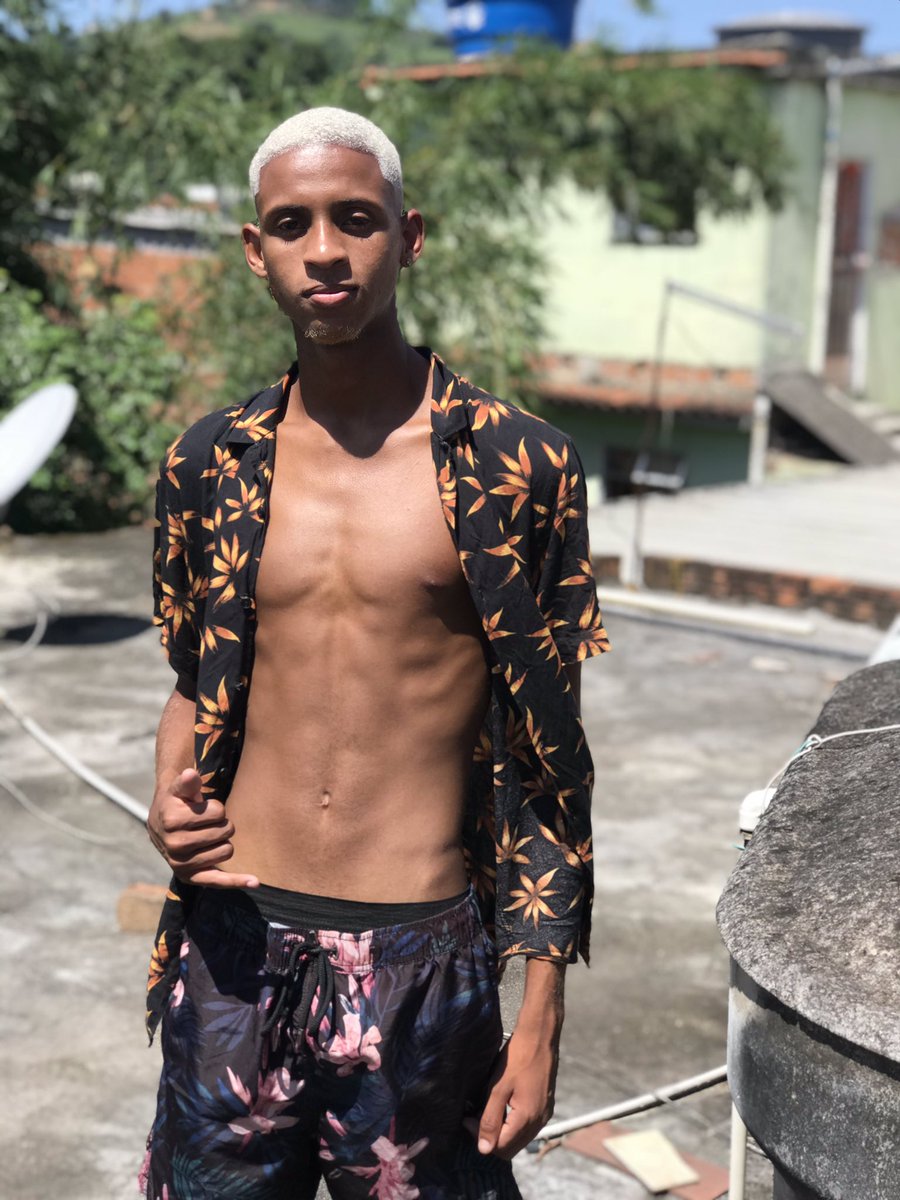 reialex762's tweet photo. A cara do freio da blazer ❄️ https://t.co/ZXwwyjKFzH