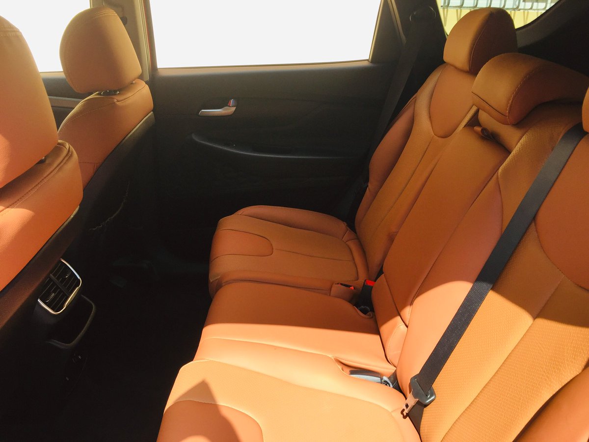 Hyundai Santa Fe 

✅Año 2019
✅ Condición usado 
✅ Como nuevo
✅ Importado 

Precio US$

#autozonrd
#luxurydrive 
#luxurycarsimport 
#manejatuvehiculoconnosotros #santodomingord 
#santiagord🇩🇴 #rd #ventasrd #carros #autos 

👉🏼@autozonrd 

☑️ lo tiene todo 
☑️ marc