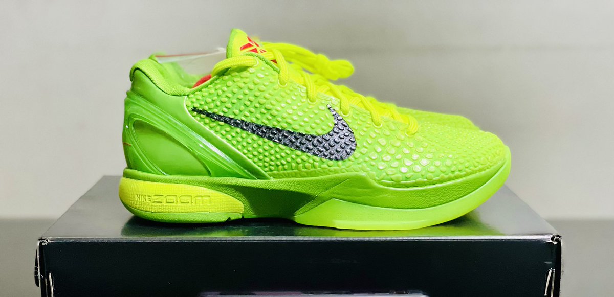 ptrckvncc's tweet photo. #sneakerlife https://t.co/hI6DQJPvNq