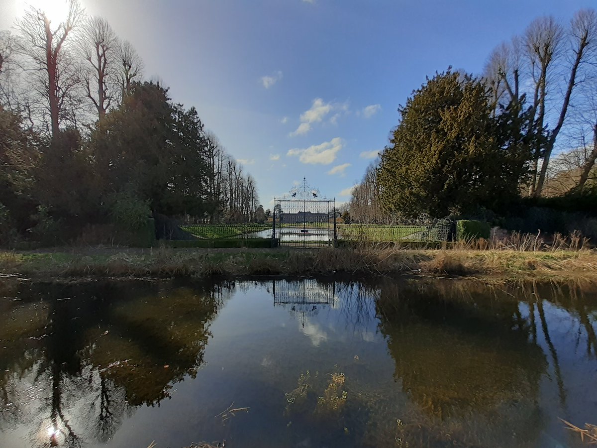 WalesArty's tweet photo. We love #walking around #wrexham, don't you?🌞

https://t.co/mD7adXcOhA https://t.co/VfEQdj5sHb