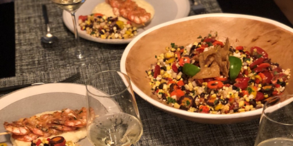 Gather around the table and catch up with friends and family. There is something about sharing food and conversation that brings us all together. 💚 Book a dinner party with SavorWe today.

iOS: apple.co/3mWeL5Y
Android: bit.ly/35abl9J

#SavorWe #grabyourplate