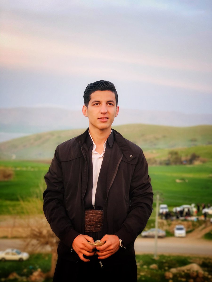 pairawfaraidun's tweet photo. Happy newroz 🔥 https://t.co/xOxKyvBvsa