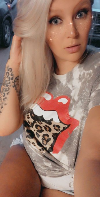 Come see more on my Snapchat, onlyfans and  pornhub!!! 😍😍😍 #nude #naked #porn #boobs #pussy #horny #kik<a href="/tag/snapchat"class="tags"><span>#snapchat</span></a><a href="/tag/porn"class="tags"><span>#porn</span></a><a href="/tag/blonde"class="tags"><span>#blonde</span></a><a href="/tag/naked"class="tags"><span>#naked</span></a><a href="/tag/nude"class="tags"><span>#nude</span></a><a href="/tag/horny"class="tags"><span>#horny</span></a><a href="/tag/pussy"class="tags"><span>#pussy</span></a>