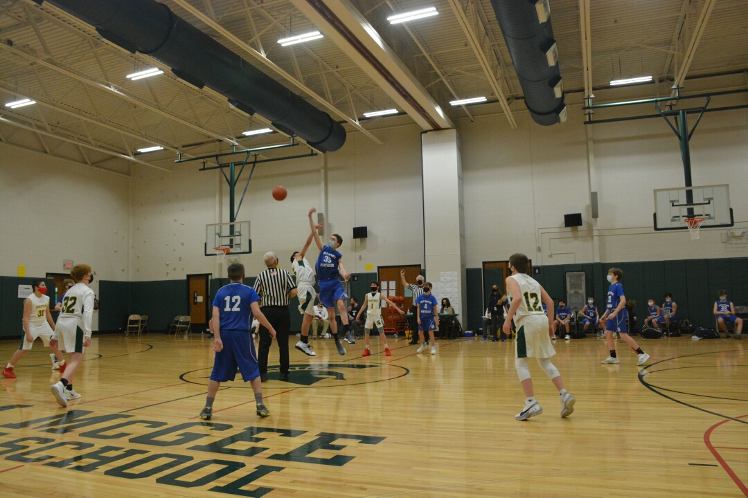cormack_mcgee's tweet photo. Additional pictures from the March 1, 2021 @WeAreMcGee Boys #Basketball game vs. #EastHampton.  #WeAreMcGee #BerlinCT #BerlinCTschools #BerlinPSPride #sports @B_Plona @mark_centurelli https://t.co/Nj0BkVAhZm