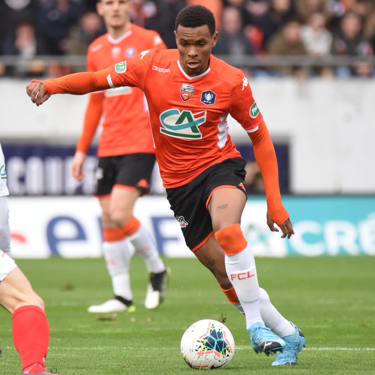 equipedefrance's tweet image. Alexis Claude-Maurice (OGC Nice) et Armand Laurienté (FC Lorient) ont été appelés pour remplacer Moussa Diaby et Houssem Aouar, forfaits pour l’EURO Espoirs. Début du rassemblement demain ! 👊
➡ bit.ly/311RCGn