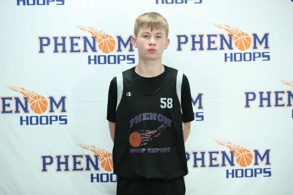 Coach_Rick57's tweet photo. 2026 Max Van Weeshuizen (Oak Grove MS) can really fill it up. Excellent footwork, quick release with accuracy, touch + range.

#PhenomHoops
#JrHoops https://t.co/72r4DhiMZN