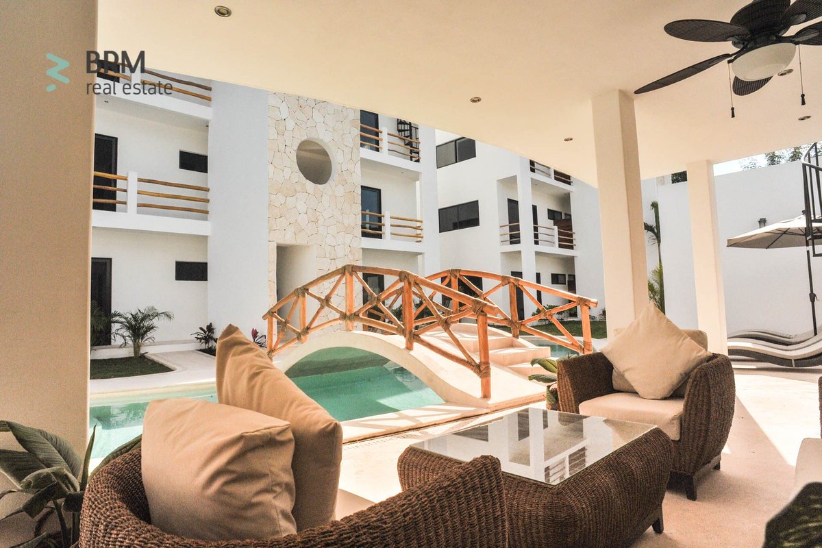 condosochotulum's tweet photo. ¡ÚLTIMA UNIDAD PENTHOUSE!
Cuenta con dos habitaciones más lock-off, rooftop y alberca privada.
Desde USD 235,542.00
127.32 m²  | 1370  ft²

Entrega es inmediata.

#realestate #realestateinvesting #realestateinvestor #realestatebroker #realestatetulum #realestatesales https://t.co/SJtCpFJC8s