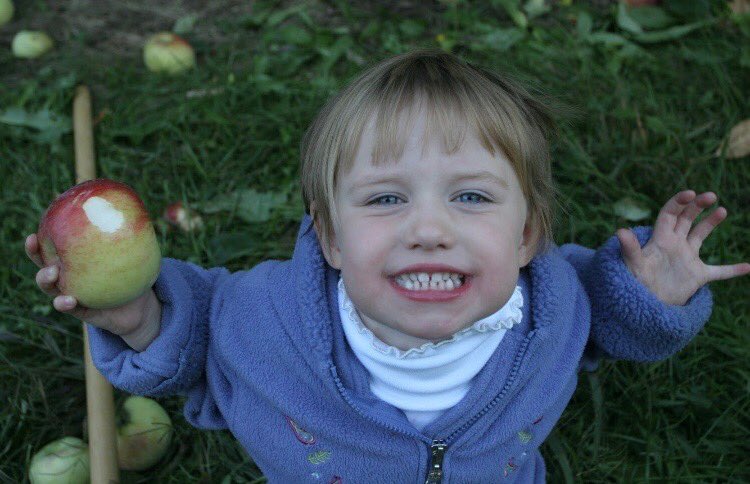LB Varsity VB tweet media