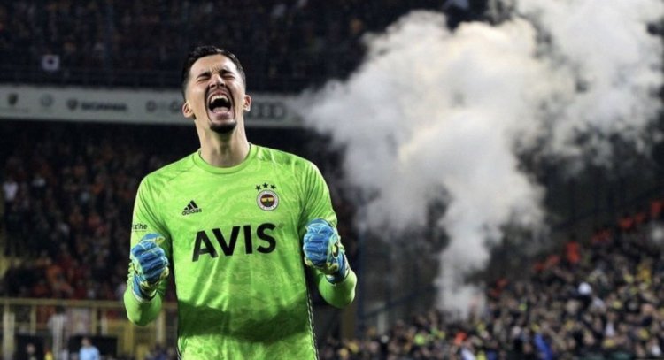 Kenanntutuncu's tweet photo. Şu takımı topla bir sen etmez. Döktüğün gözyaşlarıyla tüm taraftarın sesi oldun.
Biz Senden Razıyız Altay.. https://t.co/6RcsPUbcha