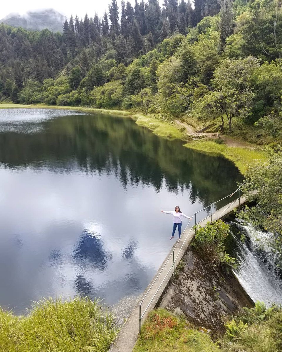 MeridaNatural's tweet photo. Laguna La Victoria. Espejos de agua que debemos cuidar y preservar! #Mérida #Venezuela #MeridaVen #MeridaNatural #MeridaVenezuela Sígueme en Instagram 👉👉 https://t.co/xefvBxIGz9 #21Mar #lagunasdemerida https://t.co/lNlf03cfHY