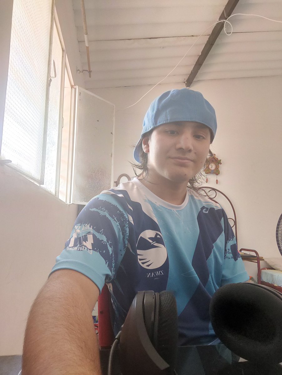 #FreeFireLeague vamos mis cisnes <a href="/zwan_gg/">🦢Zwan Gaming🦢</a> un saludito para todos mis compañeros de zwan, Stefano, rocio, gape y para todos los que apoyan a los cisnes y un saludito para los parceros de <a href="/XavyBecker/">XavyBecker</a> <a href="/_AlanQ/">AlanQ</a> <a href="/RomeoTheCaster/">Alex Déleon</a>