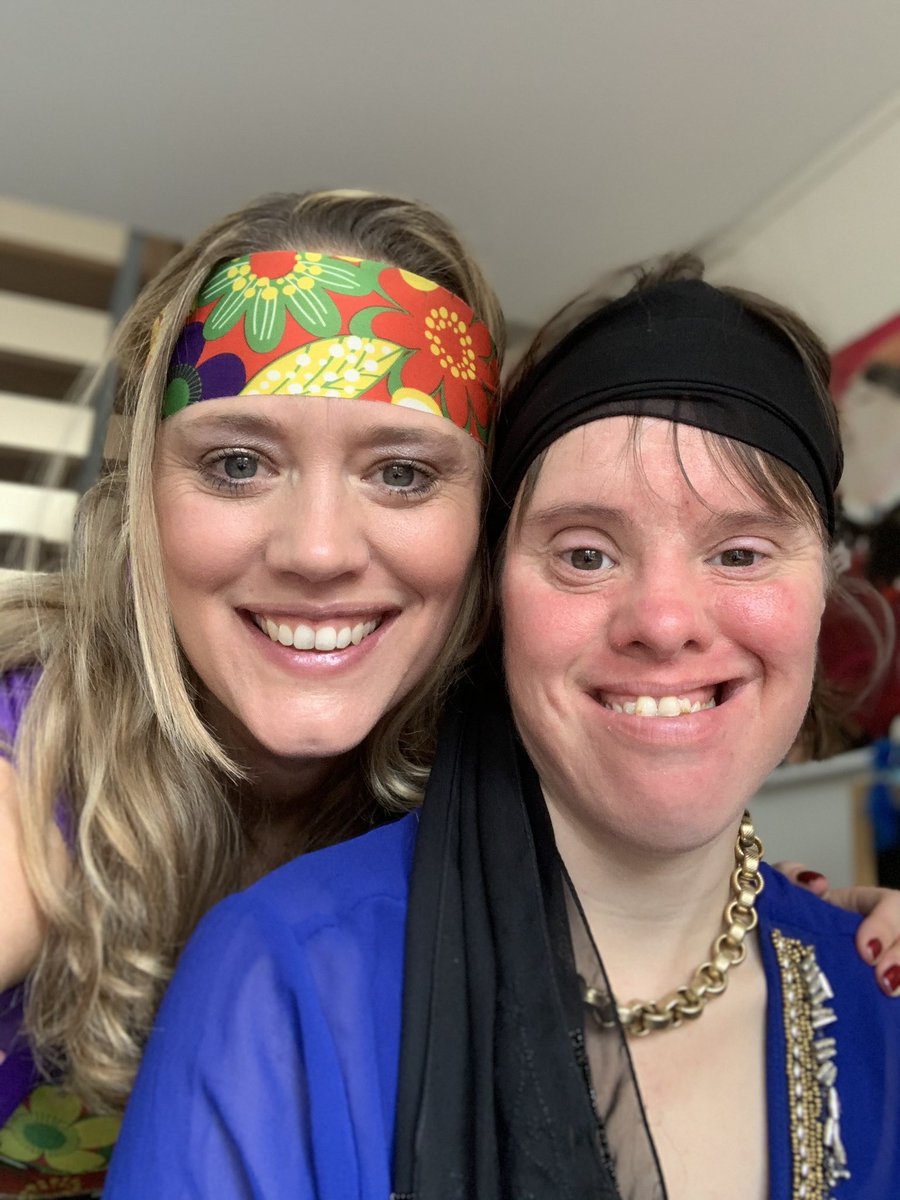 Iedereen is anders! Maar zij is de liefste❤️. #werelddownsyndroomdag  #zussie #WorldDownSyndromeDay