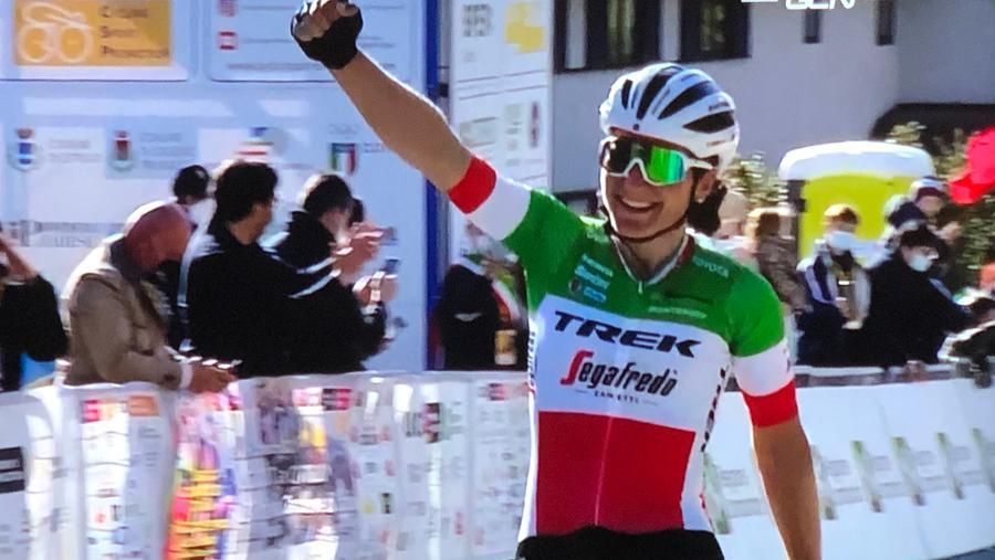 GerdVanSnick's tweet photo. Hattrick dit weekend voor de ploeg met service-course in #Deinze! @TrekSegafredo #MSR2021 #PerSempreAlfredo #TrofeoAlfredoBinda https://t.co/aUpsL1kR4O