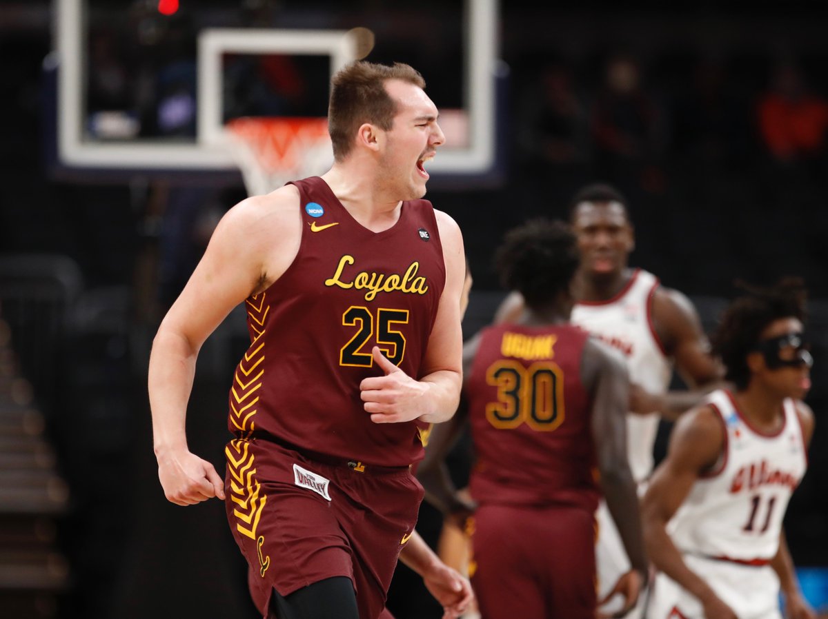 RamblersMBB's tweet image. We don't call him #KingKrut for nothing 👑

#OnwardLU x #StillChasing