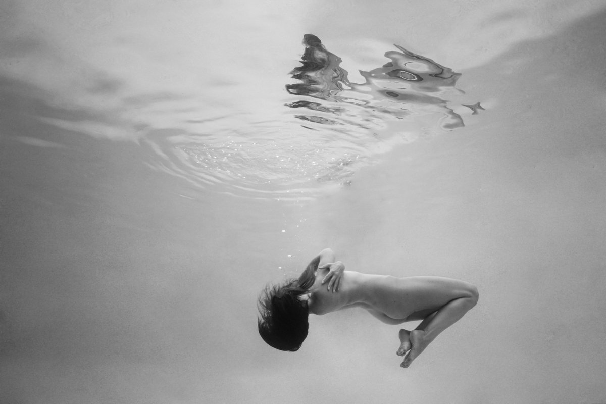 It's time to vote for your favourite image in March's competition.  The theme is 'solitude'

londonphotofestival.submittable.com/gallery/057289… 

Image credit: Birdee #photography #photocontest <a href="/submittable/">JUAN DORAME </a> #monthlycompetitions