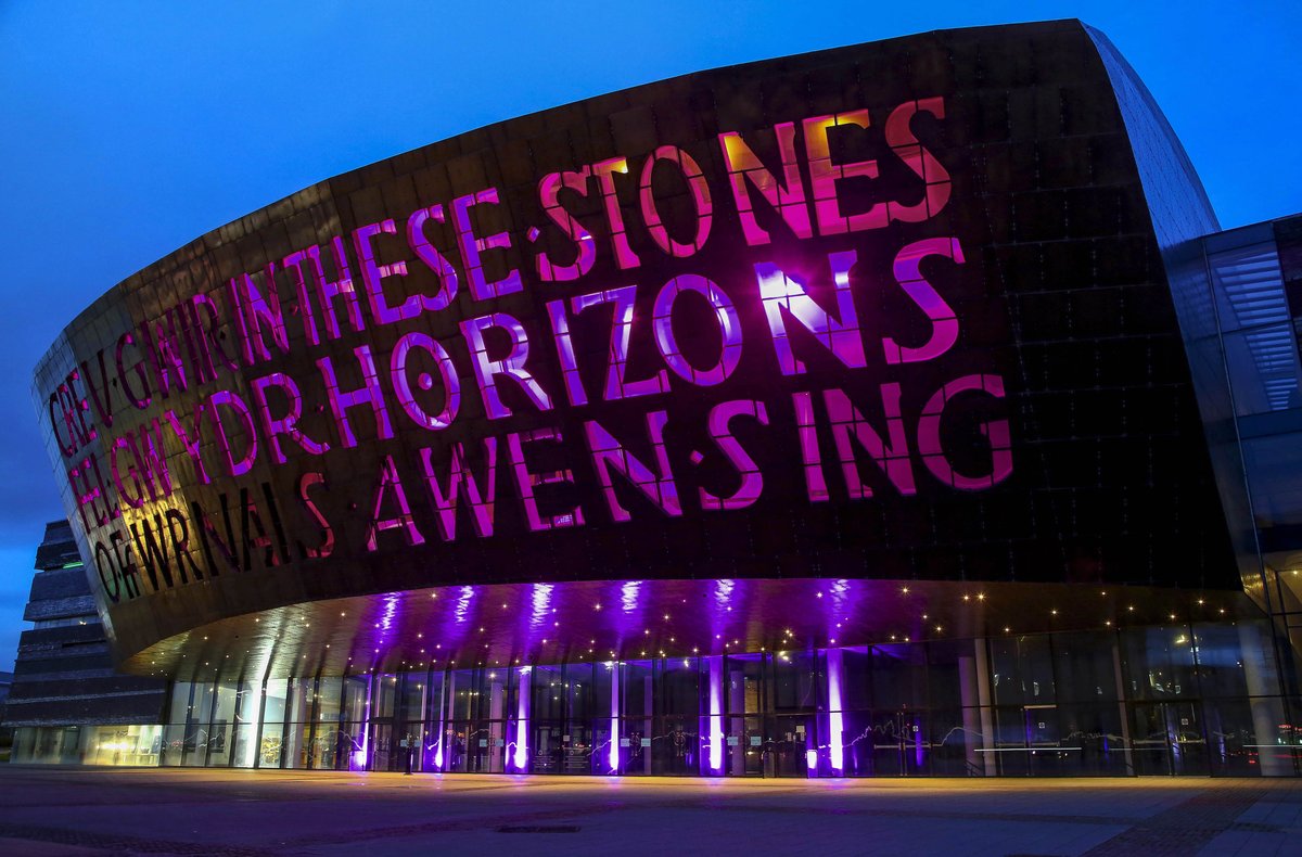 theCentre's tweet image. Today is #CensusDay!

We're joining hundreds of buildings &amp;amp; landmarks across England and Wales by lighting up purple this weekend to celebrate the census 🟣 

Remember to complete the census this evening! #CensusLightUp #Census2021