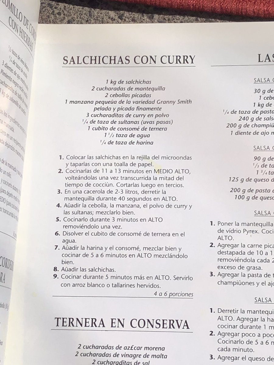 Qué dicen, nos compramos esta biblia? Si no has probado las salchichas con curry al microondas no puedes llamarte a ti mismo refinado.