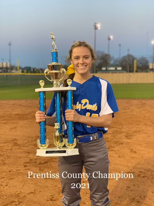 AllisonGross12's tweet photo. Congrats to the PCT Champions 💙🥎 💛#6yearsinarow #bluedevilstandard https://t.co/D8yoCI8ZN1