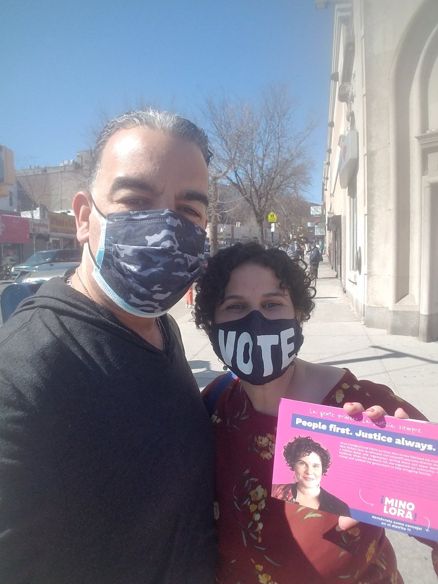 @MinoLora Sunday mornings are perfect for getting out the #Vote its nice to see and meet your local candidate too. #Bronx #voteMinoLora 🇩🇴 @MinoForTheBronx