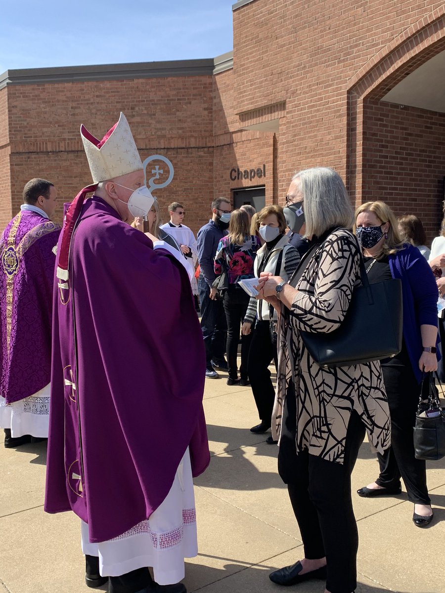 IWParish's tweet photo. Thank you Archbishop Rozanski for celebrating Mass at Incarnate Word Parish this morning. https://t.co/UT4Tw2V380