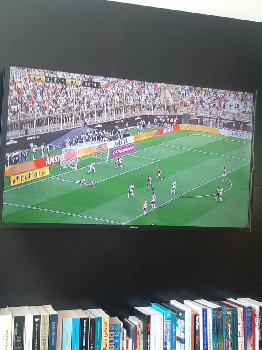 Renaton021's tweet photo. O momento mais emocionante da minha vida como rubro-negro obrigado @joaoguilherm https://t.co/d1CqrOknOO