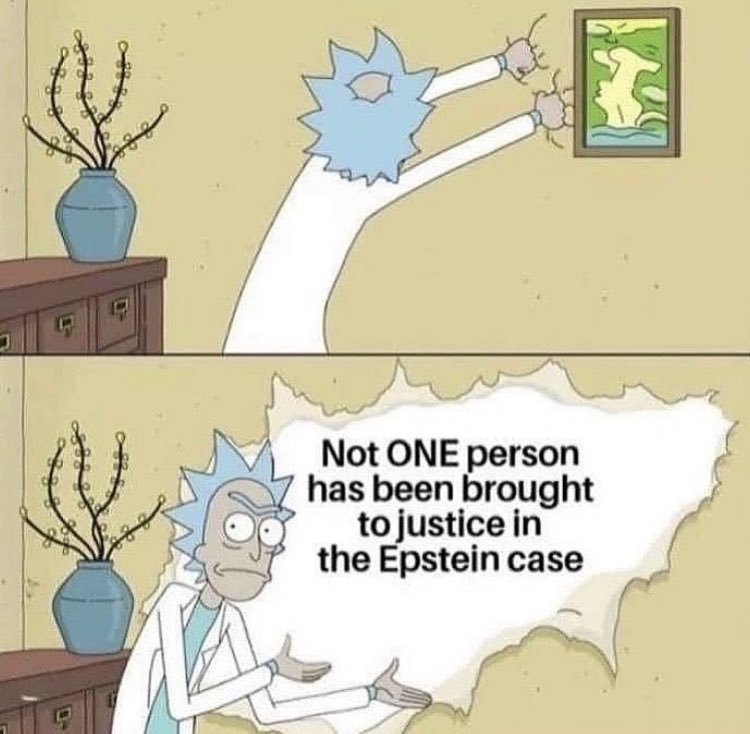 PytnMnngs4head's tweet photo. #Epstein #kilary #GhislaineMaxwell letโs see those redactions https://t.co/rTvD2svjWl