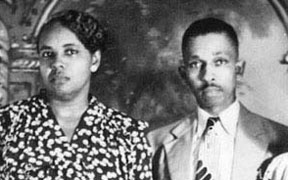 WUCF_PBS_Jazz's tweet photo. Have you checked out #TheMooreProject yet? WUCF and @UCF bring you the forgotten story of Harry T. and Harriette V. Moore. Learn more at https://t.co/Fg93rvkioh
#HistoryMatters #journalism #StudentJournalism #AntiRacism #BLM #FreedomAvenue #FreedomNeverDies #BrevardCounty #UCF https://t.co/6J8cXxm2vf