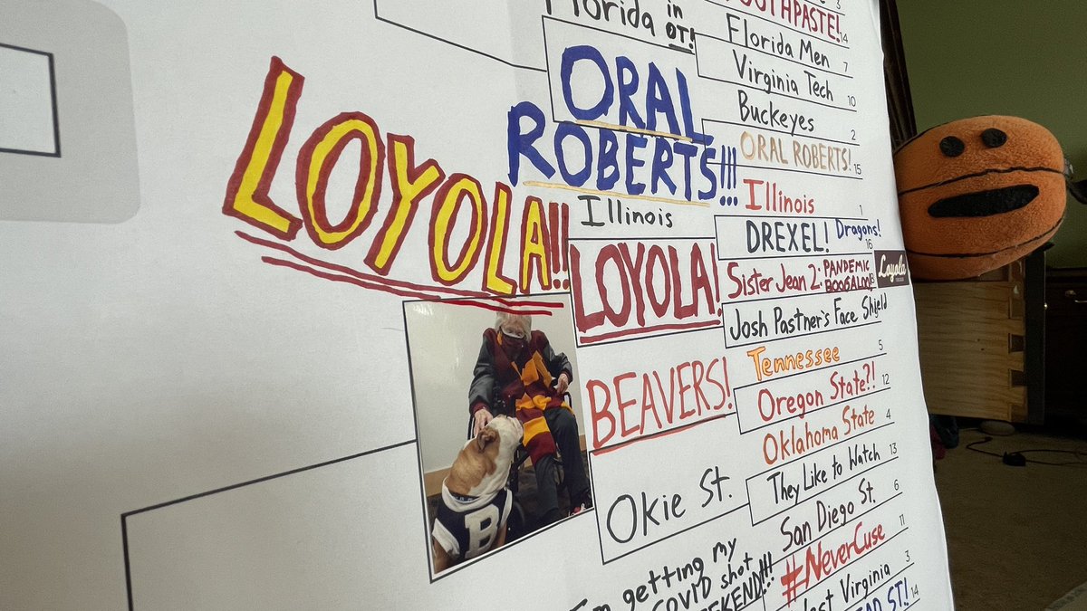 MileHightheGrey's tweet image. GIANT. UPSET.

GIANT. BRACKET.

#LOYOLA #BALLY #MIDSWIN #TMM #SISTERJEAN @THEBUTLERBLUE #GIANTBRACKET #MARCHMADNESS #THISISMARCH