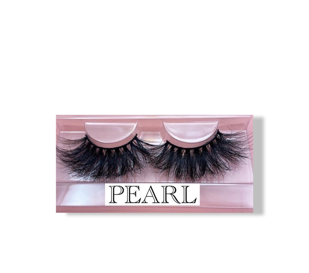 xpensivelashes's tweet photo. SHOP OUR LASHES🦋💕 AFFORDABLE AND PRETTY!! 
https://t.co/WEfkkB79yF https://t.co/i8dfNtTctC
