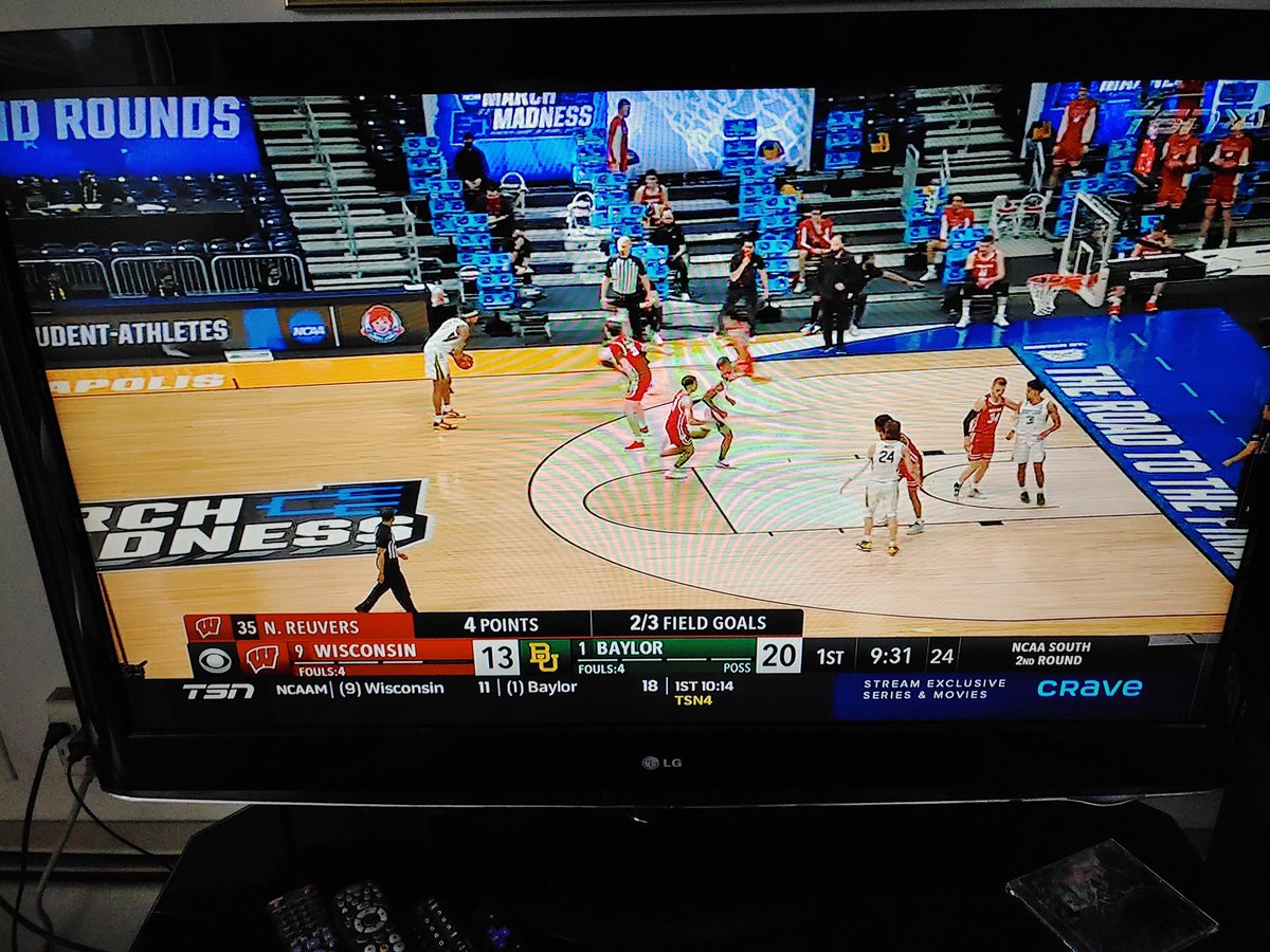 stephenbraverm1's tweet photo. Nope, nope, nope, nope....and nope.
Staying inside watching TV. #grossoutside https://t.co/bstn0JJQ6c
