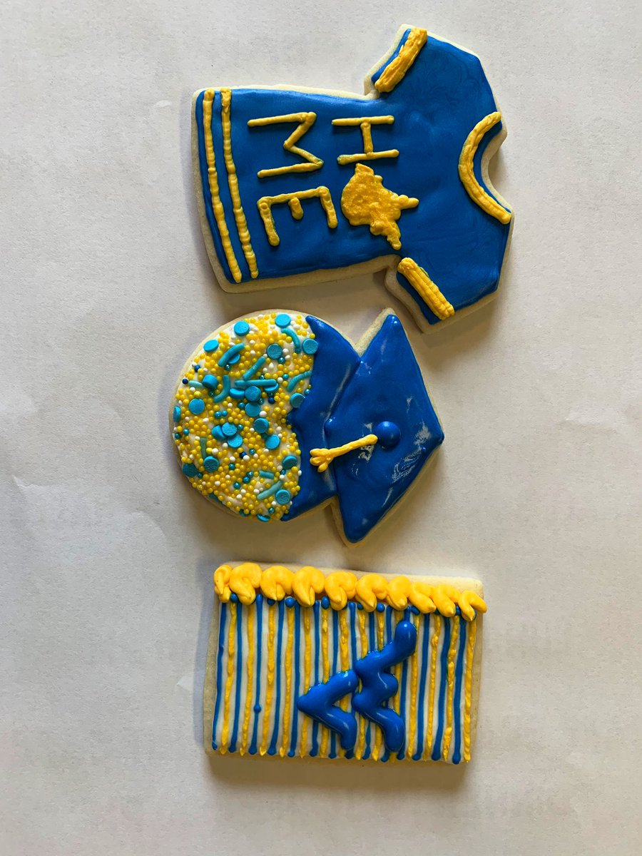 WVUSuccess's tweet photo. Check out this submission #FirstGenNailedIt https://t.co/yFx4gj8ZR4
