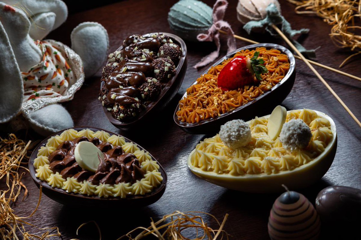 PVitoriaRegia's tweet photo. Encomende já o seu Ovo de Páscoa! Aqui na Vitória Régia você encontra os mais variados sabores! https://t.co/Loyiy7AVKQ