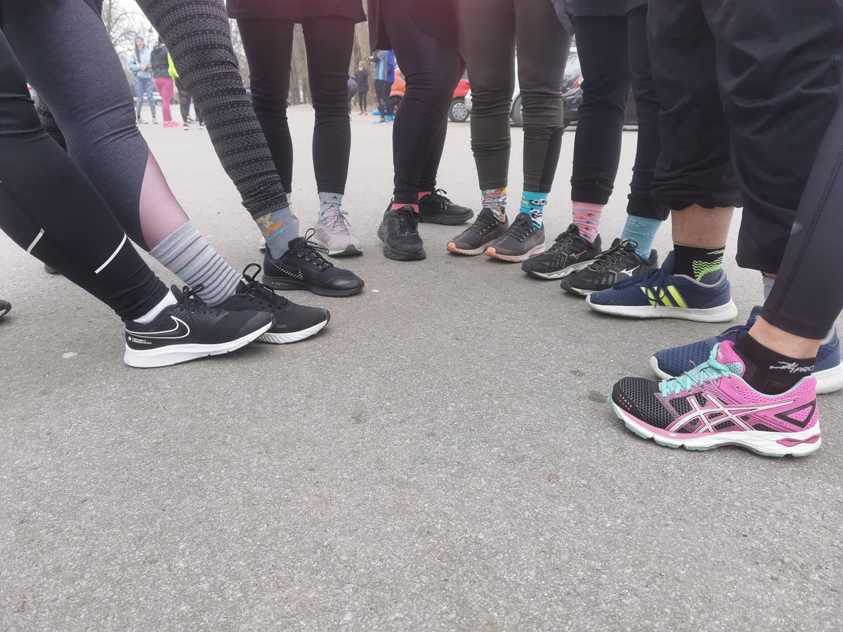 AnesaAgovic's tweet photo. My dear #AzraDedic and her family are inspiration for me. In their honour today I have celebrated #LotsOfSocks and #WorldDownSyndromeDay 🙏🥳 Azra is our world and European champion and vicechampion in ID-judo 🥋🥇🏆🇧🇦 #5E2031 https://t.co/qsO7FmFlWu