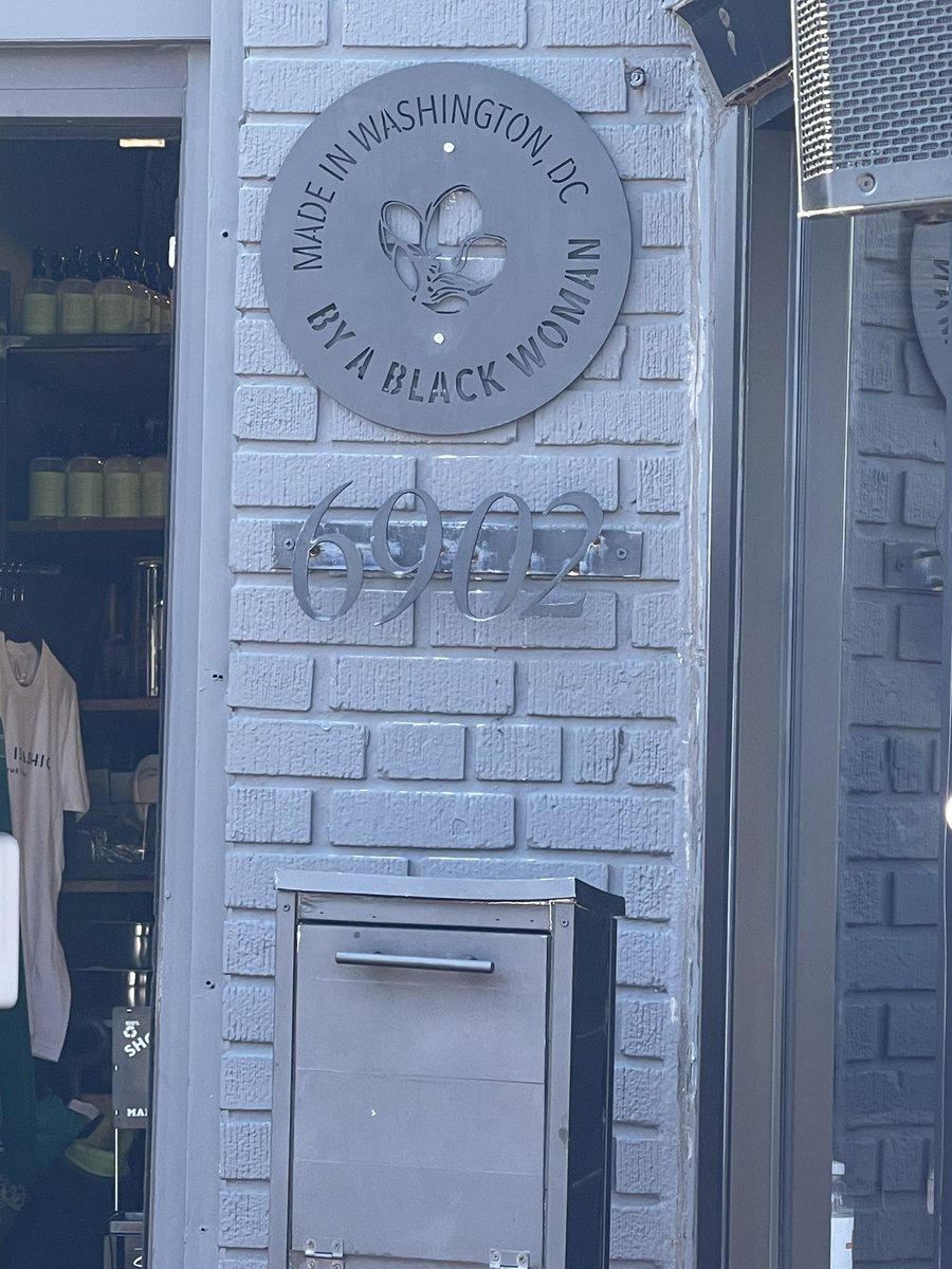 LovelyLainee's tweet image. Sunday funday @thespicesuite. #sheshopsthespicesuite #thespicesuite #spiceislife #foodisfashion #spiceupyourlife #spicesuitedc #spicesuiteseasonings #spicesuitesignaturespice #spicesuitespices #spicesuitejunkie #spicesuitespicebae #spicesuitefan #spicesuitepersonalshopper