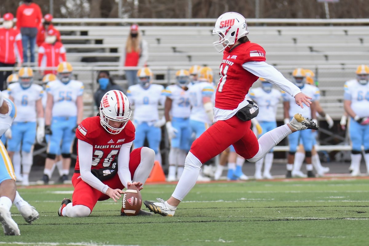 SHUBigRed's tweet photo. Another Renzi FG has the Pioneers up 26-7 https://t.co/H6cTeHlZYa