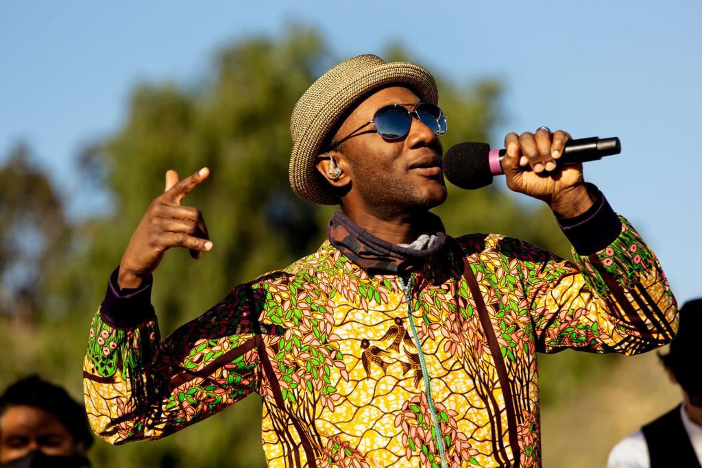 aloeblacc's tweet photo. Did you catch the #RockNRelief concert? You can still donate to @coreresponse to help fund free vaccinations and COVID tests across the country. https://t.co/i9xVd3PLz0
#LoveIsTheAnswer 

Photo Credits:
Micah Slay 
Chris Jaymes / Neal Lett https://t.co/IY1gILP6wj