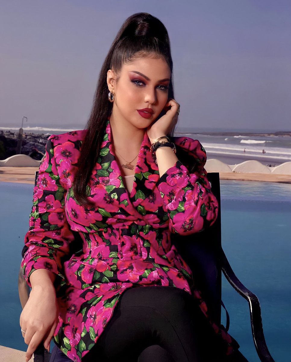 IbtissamTiskat's tweet photo. السلام عليكم حبايبي 😘 
توحشتكم بزاف كنتمنى تكونو بألف خير 😍 
#ibtissamtiskat https://t.co/CKon2zENW7