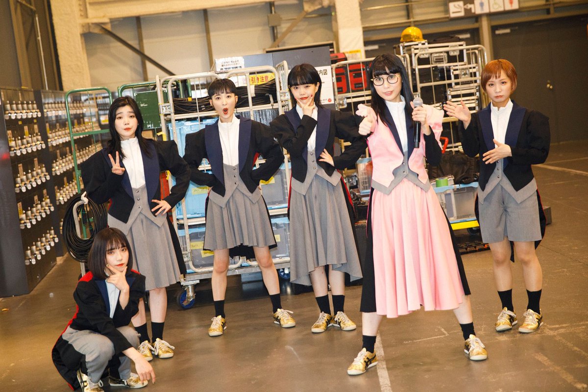 FiSHunidol's tweet photo. 卒コンのチケット予約DMにて受け付けています！🐟

【BiSHはいいぞ、まじで。】

 #UNIDOL東海 #UNIDOL東海卒コン https://t.co/eYiCxLwKs6