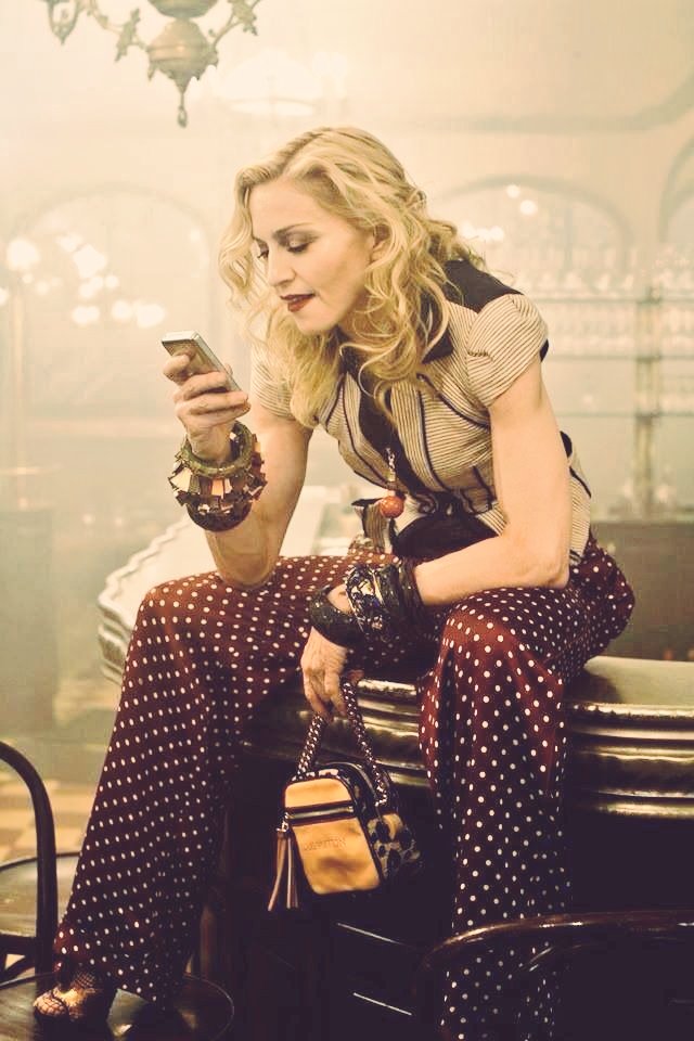 ┉┅━━━━━━━━━━━━━━━┅┉
           ᝰ⨾ El espectáculo y las bebidas fueron de lo mejor.
┉┅━━━━━━━━━━━━━━━┅┉
                 #DVLFK.
         #WWEFastlaneRP.