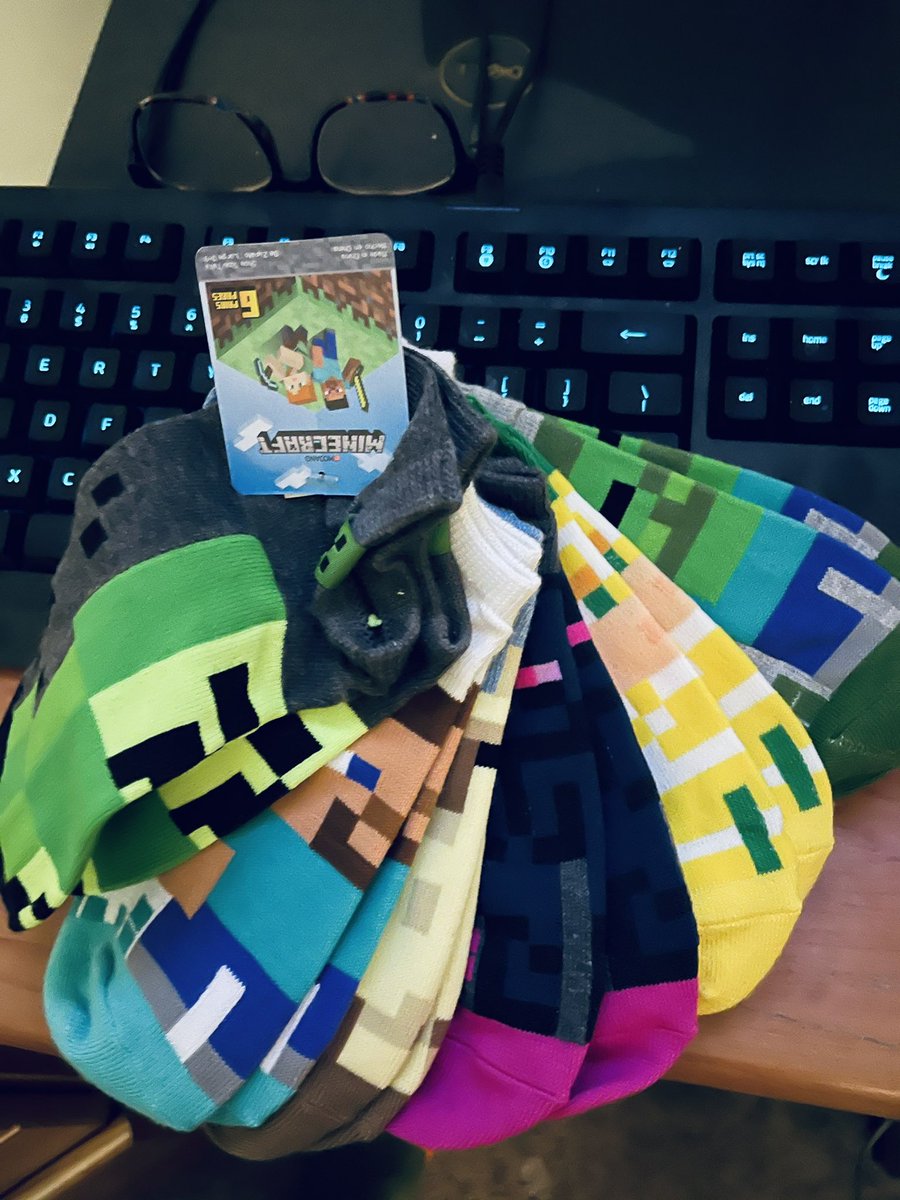 VPS Aliens, LLC tweet media