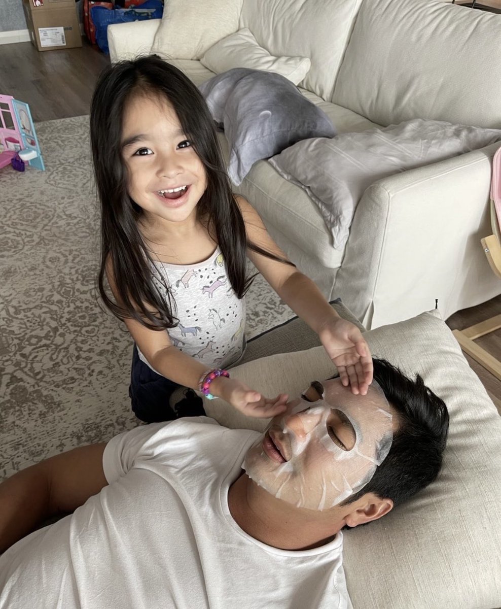 keithfoo83's tweet photo. It’s Monday and I’m already missing my sundate facial with #skylarraymondfoo! Have a good week y’all 💪🏼
#fatherdaughter #loverespectunity https://t.co/czfSVMKHjs