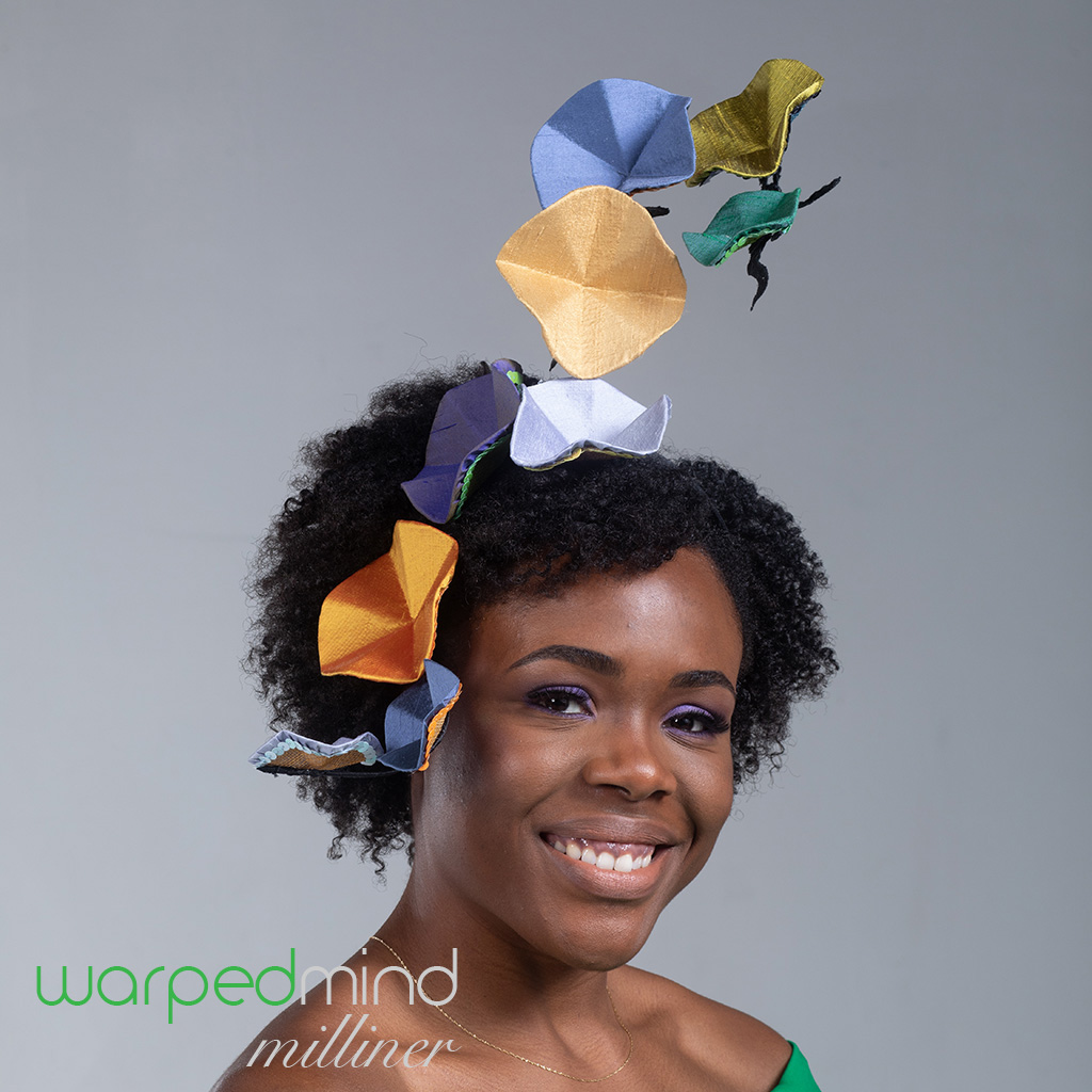 MillinersGuild's tweet photo. You'll stand out at the track in one of Patrycja Grzesznik's designs! #KentuckyDerby #hats
https://t.co/xPVg0WfAno #shopsmall #hats #RacingFashion https://t.co/ROHQ66BHwM