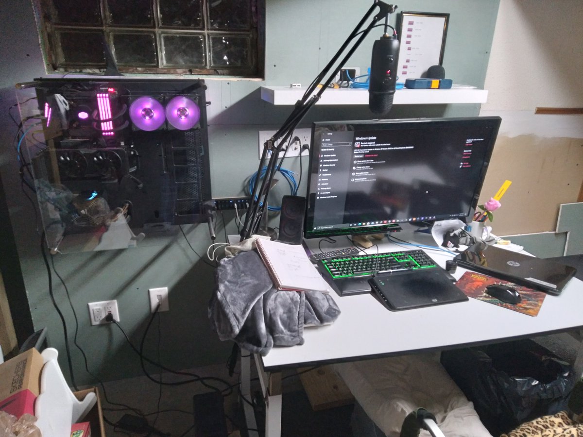 dgmcln452's tweet photo. @bitwitkyle Hey Kyle, Glad you got the P5, im still in work progress with my room but working between mine and daughter room at same time. for speakers i have mine connected through my stereo system with 3x in wall speakers i love them and sound great too. https://t.co/f2UmQiLcsr
